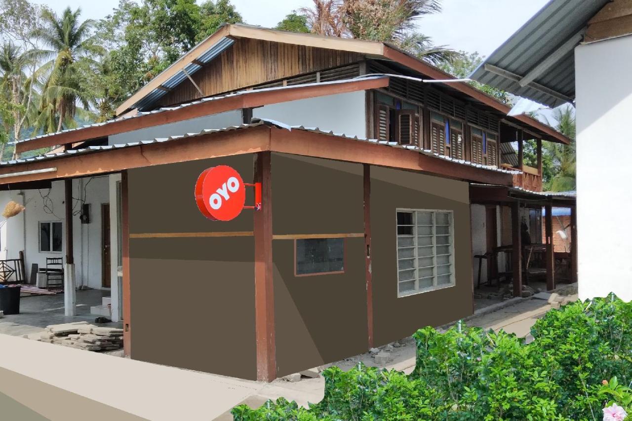Oyo 90176 D'Cruz Sunrise Villa Pantai Cenang  Zewnętrze zdjęcie