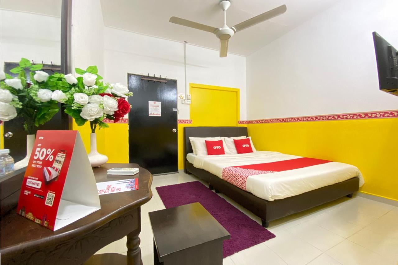 Oyo 90176 D'Cruz Sunrise Villa Pantai Cenang  Zewnętrze zdjęcie