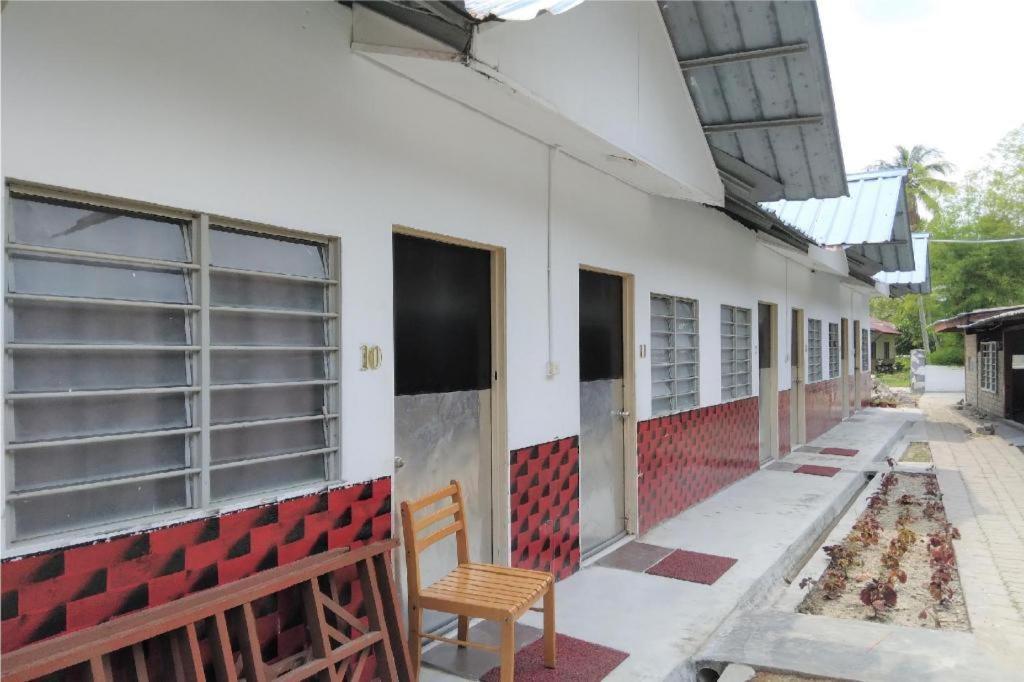 Oyo 90176 D'Cruz Sunrise Villa Pantai Cenang  Zewnętrze zdjęcie