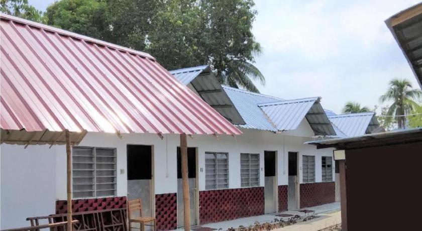 Oyo 90176 D'Cruz Sunrise Villa Pantai Cenang  Zewnętrze zdjęcie